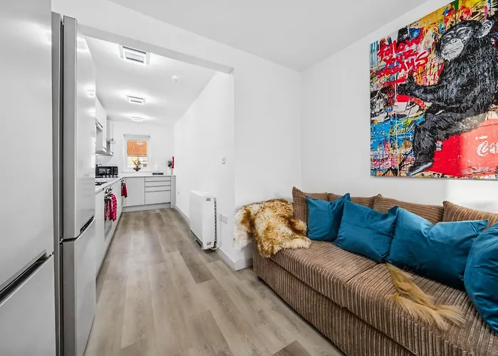 Διαμέρισμα Modern & Cozy Private Double - Shared House By Altoluxo Short Lets & Serviced With Free Wifi & Parking Μπρίστολ