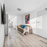 דירה Modern & Cozy Private Double - Shared House By Altoluxo Short Lets & Serviced With Free Wifi & Parking