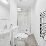 Modern & Cozy Private Double - Shared House By Altoluxo Short Lets & Serviced With Free Wifi & Parking Apartamento
