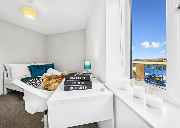 Appartement Modern & Cozy Private Double - Shared House By Altoluxo Short Lets & Serviced With Free Wifi & Parking *